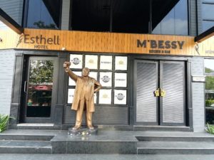 M’ Bessy - Best Bars and Pubs in Chennai