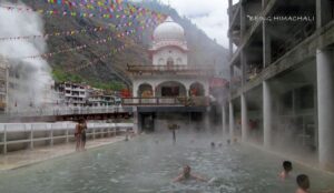 Hot Spring Bath at Manikaran - Awesome Things To Do In Kasol