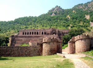 Bhangarh Fort - Incredible Story Of Bhangarh Fort