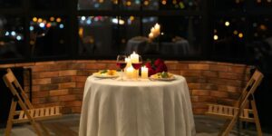 romantic candlelight dinner setup