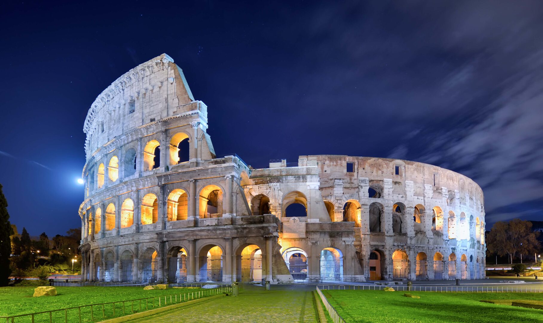 Plan Your Visit to Colosseum at Night